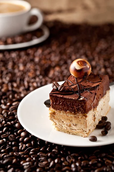 Gâteau Chocolat Sur Une Table Bois Avec Une Tasse Café — Photo