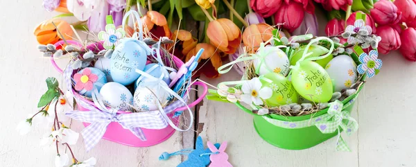 Easter Eggs Tulips Wooden Planks — Stock Photo, Image