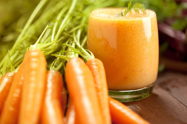 Морковный Сок Стакане Свежая Морковь — стоковое фото