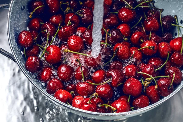 Washing Sweet Cherries Metal Colander Water Jet Close — Stock Photo, Image