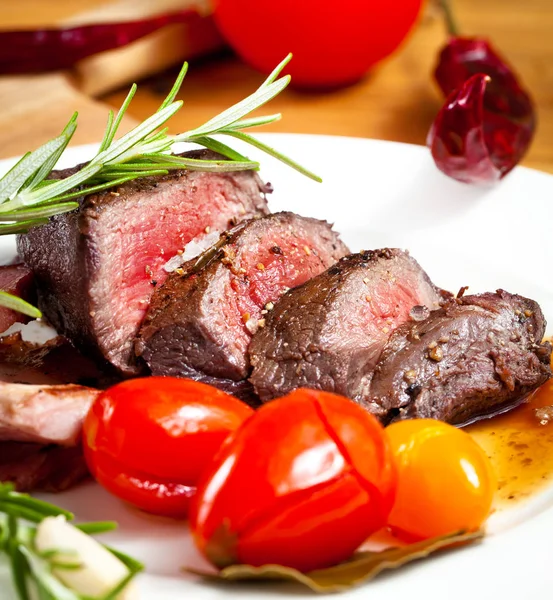 Grilled Venison Fillet Wooden Table Close — Stock Photo, Image