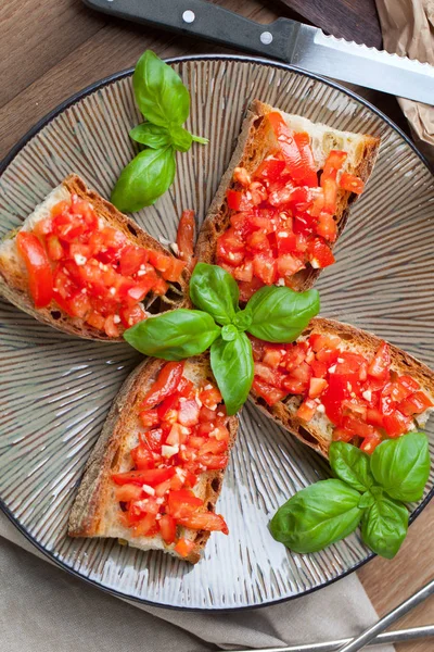 Concetto Cucina Italiana Bruschette Pesto Pomodori — Foto Stock