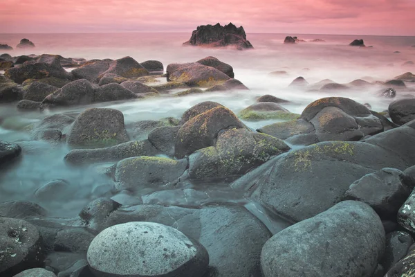 Larga Exposición Hermosos Paisajes Marinos Rocosos — Foto de Stock