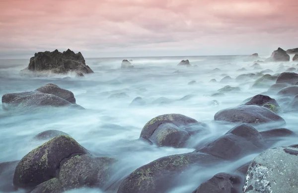 Larga Exposición Hermosos Paisajes Marinos Rocosos — Foto de Stock