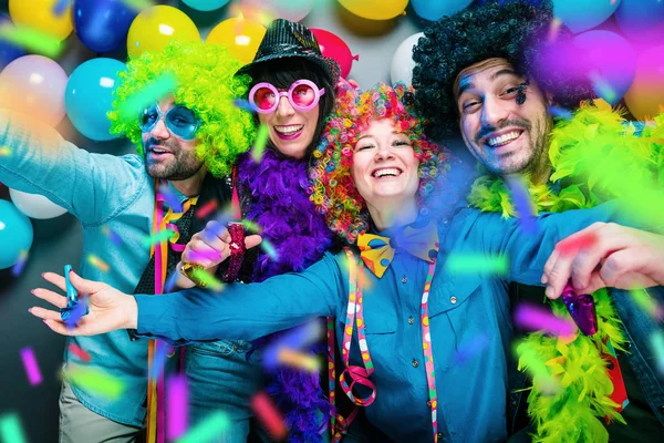 Partyfolket Firar Karneval Eller Nyår Party Club — Stockfoto