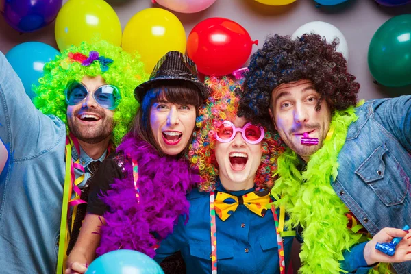 Festa Pessoas Comemorando Carnaval Ano Novo Clube Festa — Fotografia de Stock