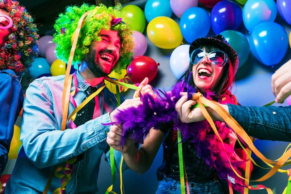 Fiesta Gente Que Celebra Carnaval Año Nuevo Club Fiesta — Foto de Stock