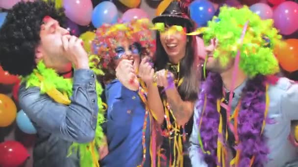 Fête Les Gens Qui Célèbrent Carnaval Nouvel Dans Club Fête — Video