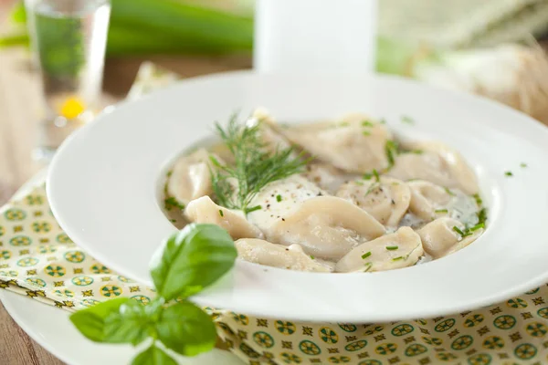 Dumplings Fyllda Med Kött Ravioli Traditionell Rysk Maträtt Pelmeni Närbild — Stockfoto