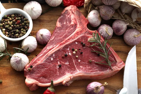 Top View Bone Steak Seasoned Spices Fresh Herbs Garlic Chili — Stock Photo, Image