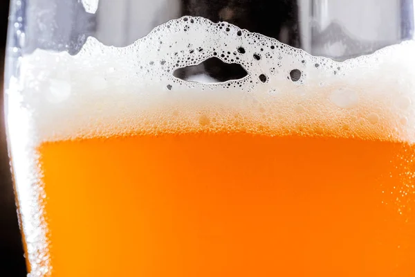 Close View Glass Full Fresh Cold Beer Foam — Stock Photo, Image