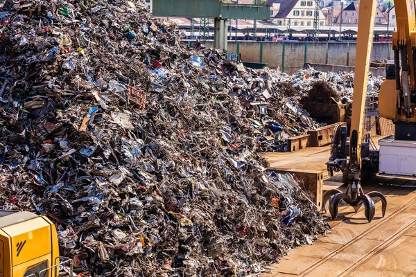 Haldy Starých Kovů Zařízení Pro Recyklaci — Stock fotografie