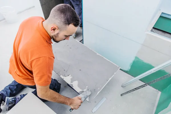 Piso Profissional Reparação Trabalhadores Canteiro Obras — Fotografia de Stock