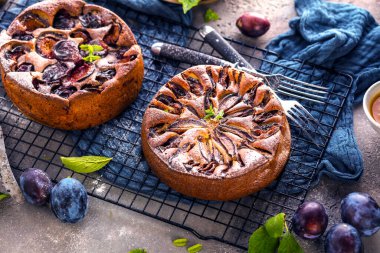 Masada erikli lezzetli meyveli turtaların yakın plan görüntüsü