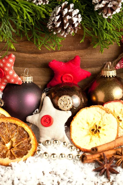 Bodegón Navidad Juguetes Ramas Abeto Adornos Decorativos Navidad —  Fotos de Stock