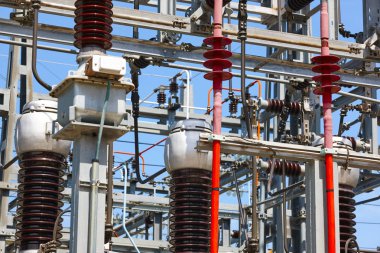 Güç istasyonu yapısı ayrıntı. Enerji santrali. Elektrik üretim. Yüksek gerilim