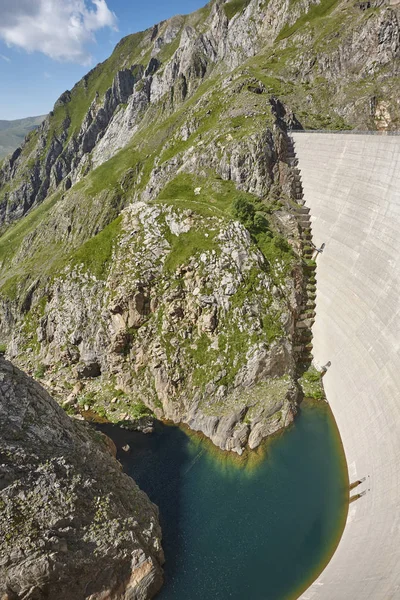 Presa Llauset Aragón Energía Hidroeléctrica Ruta Trekking España —  Fotos de Stock