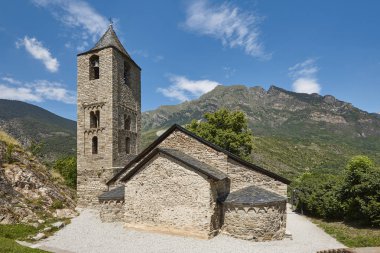 İspanyol Romanesk Sanat. Sant Joan de Boi Kilisesi. Catalonia. Yatay