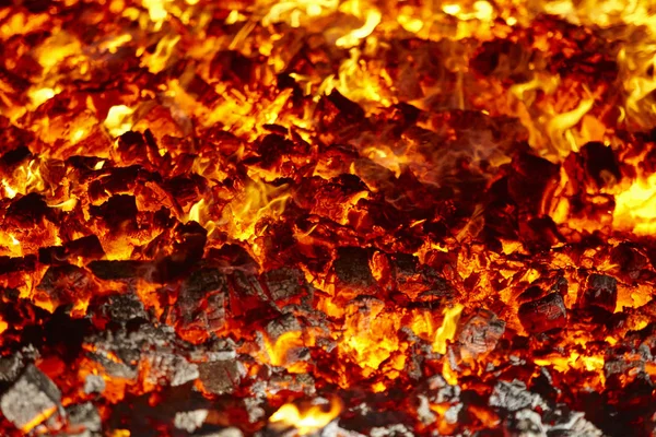 Fuego Material Incandescente Del Volcán Hoguera Carbón Caliente Combustión Emisiones — Foto de Stock