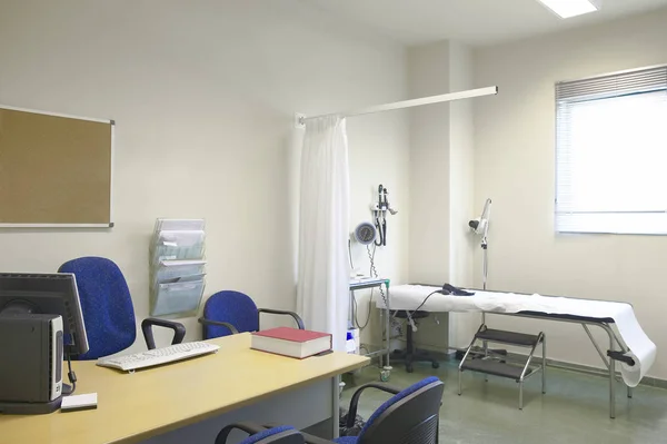 Salle Consultation Médecin Hôpital Matériel Santé Matériel Traitement Médical Bureau — Photo