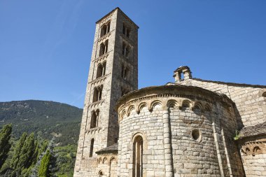 İspanyol romantizmi. Sant Climent de Taull kilisesi. Vall de Boi