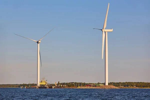 Windmills Baltic Sea Renewable Clean Green Energy Finland — Stock Photo, Image