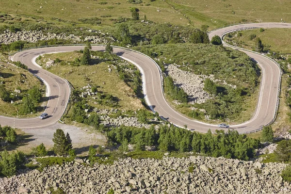 Strada Tortuosa Montagna Estate Viaggio Turismo Sfondo Guida — Foto Stock