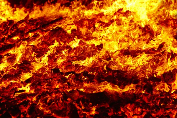 화재입니다 물질입니다 뜨거운 모닥불입니다 — 스톡 사진