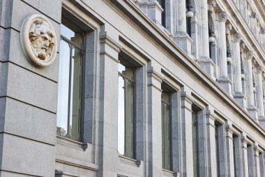 Banka İspanya. Madrid şehir merkezinde tarihi bina cephe