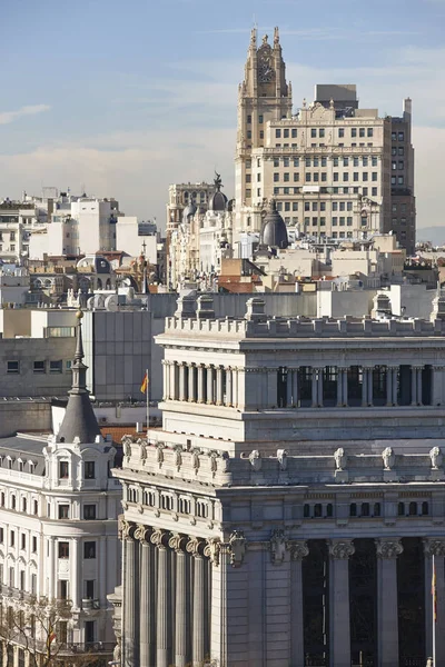 Centrum van de stad van Madrid skyline. Centrum van de traditionele gebouwen. Spai — Stockfoto