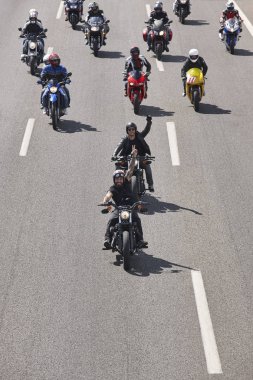 Motosiklet binici yolda. Ulaşım arka plan