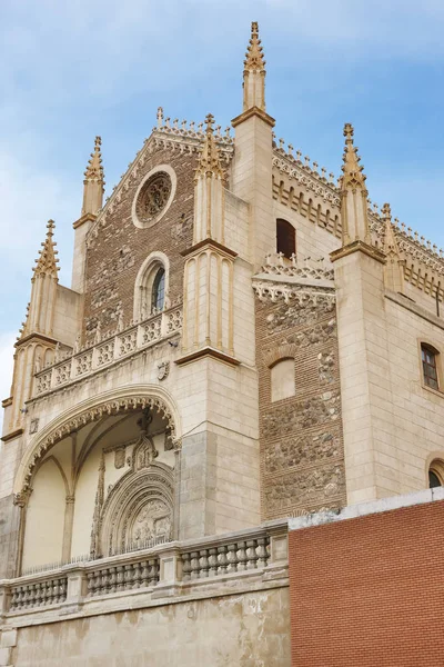 Iglesia neogótica de San Jerónimo en el centro de Madrid. Eu — Foto de Stock