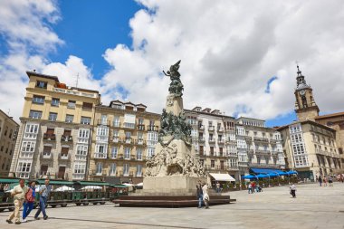 Vitoria-Gasteiz geleneksel İspanyol eski kare. Euskadi, Spai