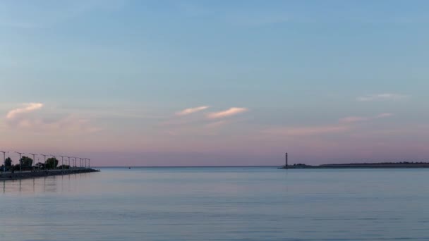 Pôr Sol Colorido Sobre Farol Farol Vyshgorod Lapso Tempo Zoom — Vídeo de Stock