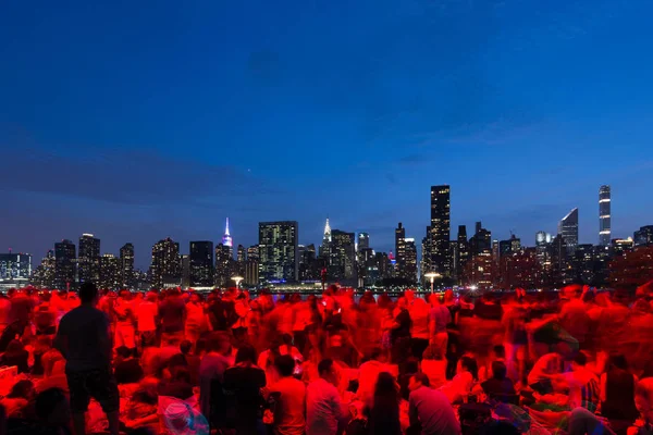 Mensen Vieren Dag Van Onafhankelijkheid Long Island City New York — Stockfoto