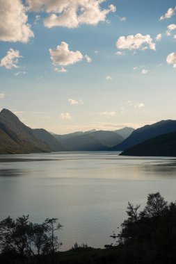 Gjende Gölü, Besseggen sırtı, Jotunheimen Milli Parkı, Norveç görkemli manzara 