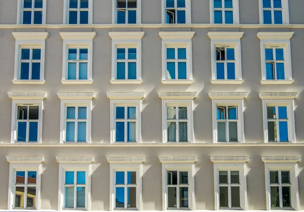 Janelas — Fotografia de Stock