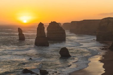 12 havariler, gün batımını izlemek