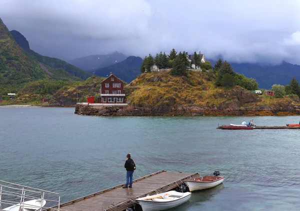 Lofoten adalarında kamp