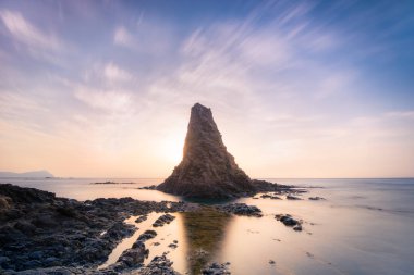 Doğal Oblelisk, Almera (İspanya)