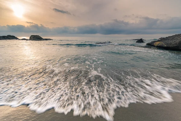 Cala de los Amarillos 'ta gün doğumu
