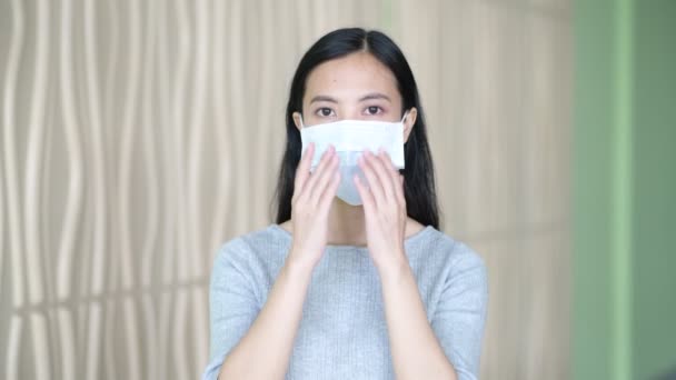 Ázsiai Fiatal Influenza Arc Maszk — Stock videók
