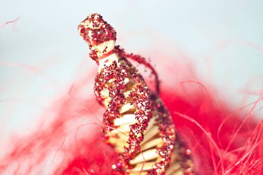 Noel ile kırmızı ve beyaz mavi parlak yıldızlı tema arka plan. Hediyeler, süslemeleri ve tinsel. Lütfen bkz: benim geniş Aralık Noel görüntüleri.