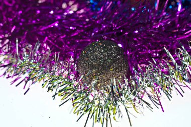 Noel ile kırmızı ve beyaz mavi parlak yıldızlı tema arka plan. Hediyeler, süslemeleri ve tinsel. Lütfen bkz: benim geniş Aralık Noel görüntüleri.