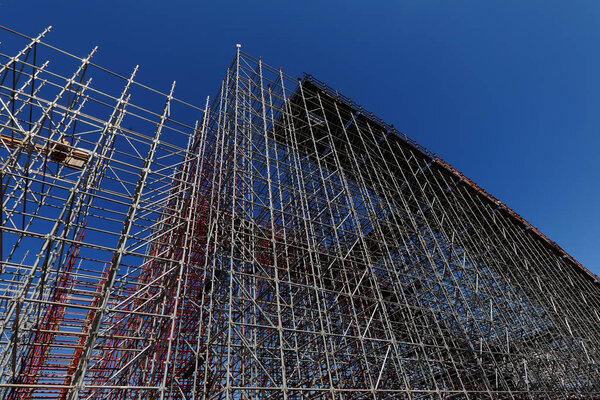 They are busy building a new bridge over the river which crosses Ashton in South Africa. This is the massive construction of steel to strengthen the bridge.