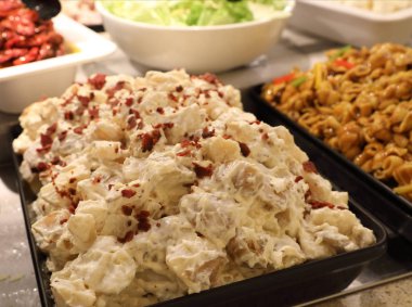 Sonra Kleinbrak gün batımında güzel bulutlar mavi gökyüzü düşük gelgit karşı bu çek mümkün kılan çarpıcı ışık.