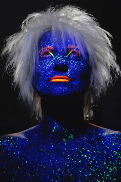 Vücut sanatı Luminofor Glow neon ışık makyaj