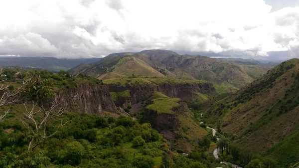 Ermenistan Kafkas Dağları, Garni gorge