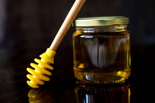 Honung Glasburk Med Skopa — Stockfoto