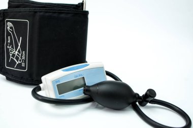 Tansiyon ölçme aygıtı